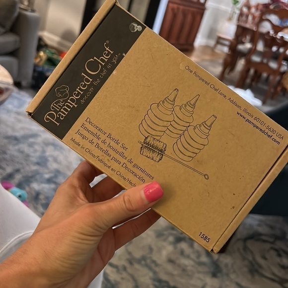 THE PAMPERED CHEF | brand new Decorator Bottle brush set - Picture 5 of 5